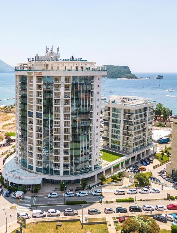Luxury 3 Bedroom Private In Beachfront